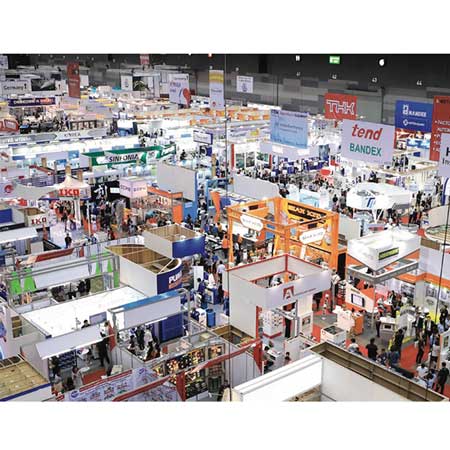 Meet the future innovation trade show exhibition before anyone else.
